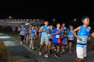 BIB: 11003, 9610, 140, 1040, 10363
                            <button type="button" onclick="openModal(22823959)" class="btn btn-primary btn-sm float-right btn-popup" data-toggle="modal" data-target=".modal-high-quality">
                        <i class="fas fa-shopping-cart"></i> Add to Cart
                    </button>
                                            <button type="button" onclick="isThisMe(22823959, true)" class="btn btn-success btn-sm float-right btn-popup btn-isme hidden" data-toggle="tooltip" data-placement="bottom" title="นี่คือรูปของคุณใช่ไหม คลิกที่นี่เพื่อเอาเข้าอัลบั้ม">
                        <i class="fas fa-plus"></i> Add to album
                    </button>
                    <button type="button" onclick="isThisMe(22823959, false)" class="btn btn-warning btn-sm float-right btn-popup btn-isnotme hidden">
                        <i class="fas fa-ban"></i> Remove from album
                    </button>